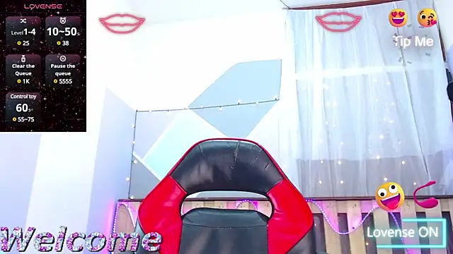 Lina10 online show from January 29, 2025, 7:43 pm