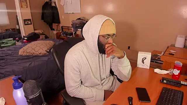 MrChuckDailyXXX online show from December 22, 2024, 9:31 pm