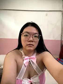 liu195874 online show from January 9, 2026, 7:00 am