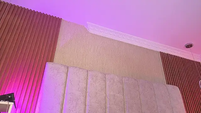 HannaRed  online show from February 22, 2026, 11:53 am