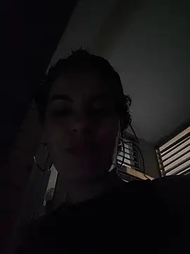 Snapshot of Pamela_Rosal chatting on December 21, 2025, 1:35 am Pamela Rosal online show from December 21, 2025, 1:35 am