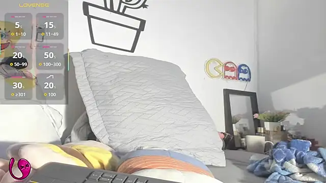 Snapshot of Alessia28_ chatting on November 30, 2025, 2:48 am Alessia28 online show from November 30, 2025, 2:48 am