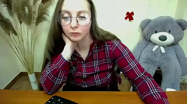  Annabelle Lee online show from December 28, 2024, 9:52 am