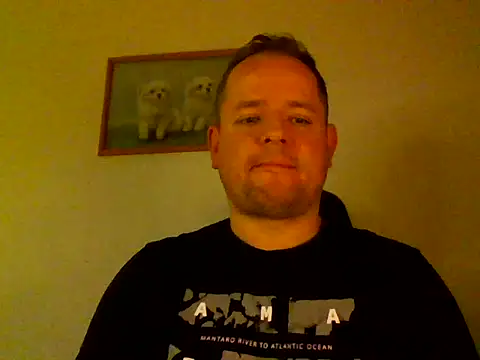 lobito1997 online show from March 18, 2025, 8:37 pm