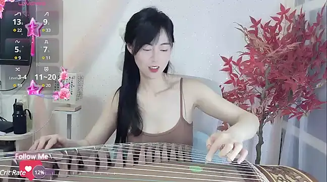 Lisa-s online show from March 12, 2025, 8:19 am