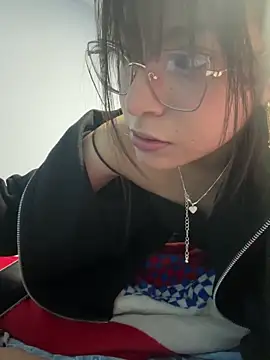 Lily candy X online show from December 7, 2024, 5:59 am