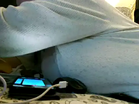 WHITEDAROSE online show from March 17, 2025, 4:01 pm