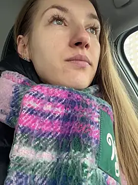 KateRedgar online show from February 27, 2025, 11:31 am