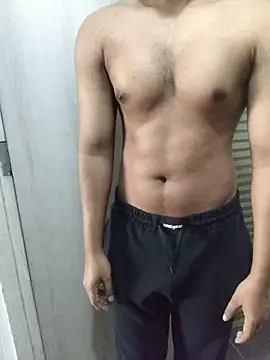 hottboy 39 online show from February 17, 2026, 7:49 am