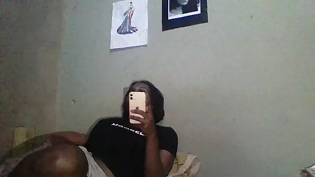 Moorella1 online show from September 17, 2025, 7:26 pm