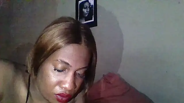 Moorella1 online show from September 27, 2025, 8:52 am