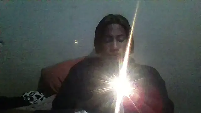 Moorella1 online show from September 28, 2025, 9:31 pm