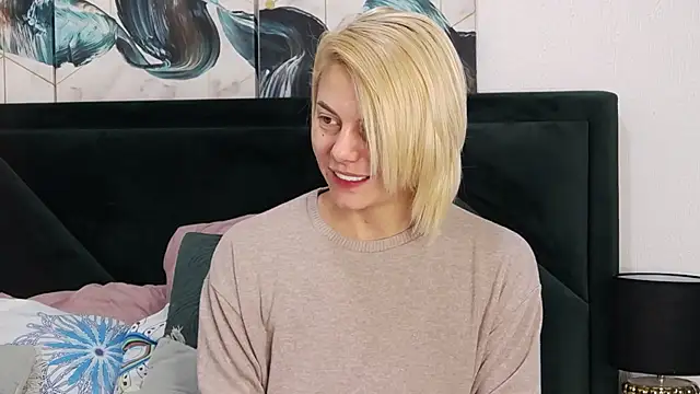 tanyagrey online show from February 11, 2026, 6:51 am