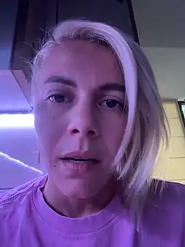 tanyagrey online show from May 26, 2026, 6:42 am