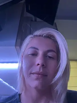 tanyagrey online show from June 5, 2026, 5:47 am