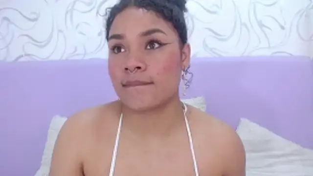 KittyBrookex online show from November 28, 2025, 2:42 pm