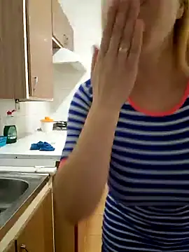 Snapshot of lamorbosa37 chatting on December 5, 2024, 3:39 pm lamorbosa37 online show from December 5, 2024, 3:39 pm