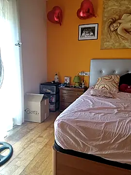 Snapshot of lamorbosa37 chatting on September 18, 2025, 12:40 pm lamorbosa37 online show from September 18, 2025, 12:40 pm