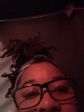 Snapshot of bustypothead chatting on October 12, 2025, 5:39 am bustypothead online show from October 12, 2025, 5:39 am