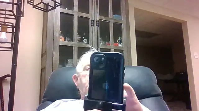 Snapshot of bootlegmanz chatting on February 20, 2026, 7:58 pm bootlegmanz online show from February 20, 2026, 7:58 pm