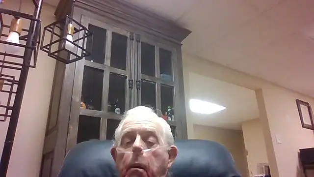 bootlegmanz online show from March 31, 2026, 10:37 am