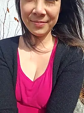 Lilshyazn online show from March 1, 2025, 9:15 pm