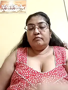 Snapshot of LAVERNIYA_ chatting on December 3, 2024, 12:16 pm LAVERNIYA  online show from December 3, 2024, 12:16 pm