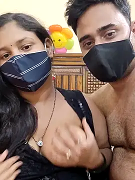 IND COUPLE1 online show from February 9, 2025, 6:47 pm