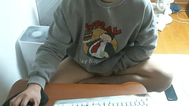 Snapshot of Stellan_0412 chatting on February 3, 2026, 4:54 am Stellan 0412 online show from February 3, 2026, 4:54 am