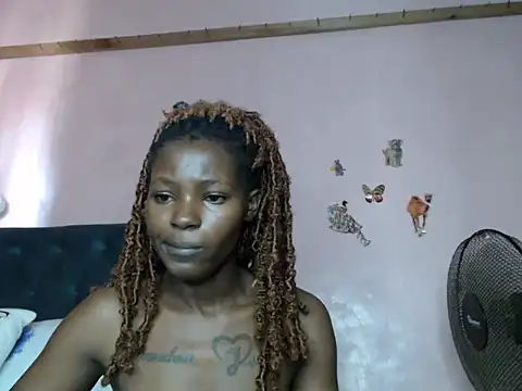 TrishaKalid online show from March 8, 2025, 9:06 am