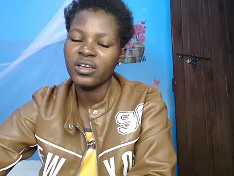 TrishaKalid online show from February 10, 2026, 7:23 am