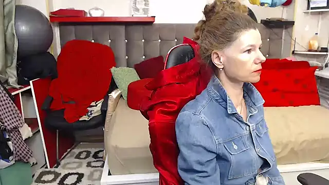 kellyterapy online show from October 5, 2025, 4:00 am