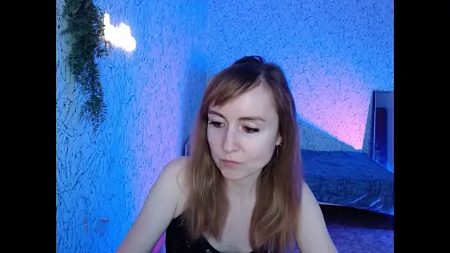 Athena Richards online show from December 3, 2024, 8:49 am