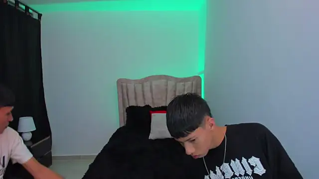 Juan Nd Steven online show from September 30, 2025, 10:04 pm