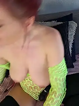 Nicky-Blue online show from December 19, 2024, 12:12 pm