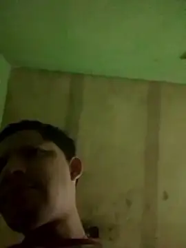 Snapshot of Alonsomadeira chatting on December 23, 2025, 8:34 am Alonsomadeira online show from December 23, 2025, 8:34 am