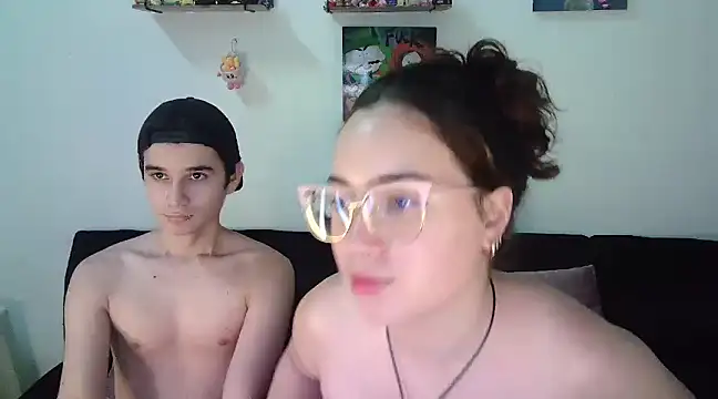 AndrewAnndCherry online show from January 21, 2025, 1:08 am