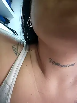 luisa16xxx online show from January 12, 2026, 7:41 pm