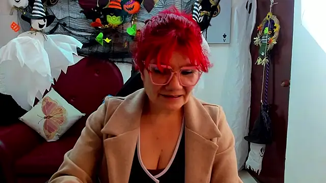 Salomeediaz  online show from October 22, 2025, 9:03 pm