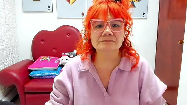 Salomeediaz  online show from February 24, 2026, 9:02 pm