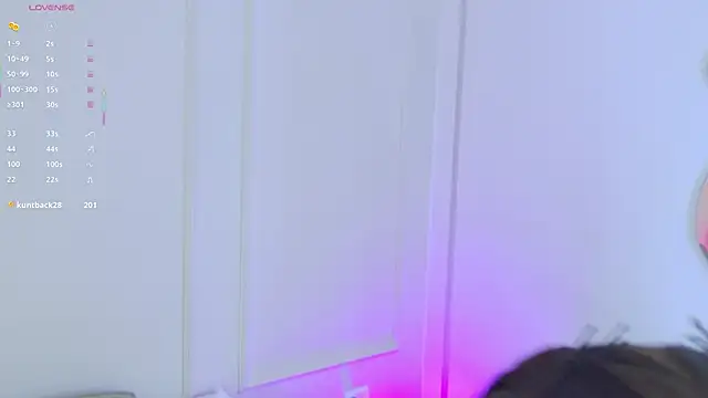 Mariapettit online show from September 25, 2025, 12:42 pm