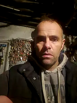 Snapshot of Dorset8360 chatting on December 11, 2024, 4:31 pm Dorset8360 online show from December 11, 2024, 4:31 pm