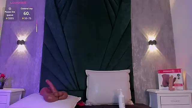 Alexiis Etereo online show from March 15, 2026, 7:36 am