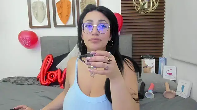 Scarleth swann online show from February 14, 2025, 8:21 am