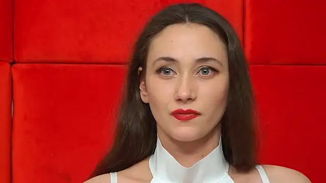 Snapshot of AliceMunro chatting on February 4, 2025, 11:59 pm AliceMunro online show from February 4, 2025, 11:59 pm