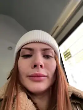 Snapshot of Accole chatting on December 27, 2024, 8:56 am Accole online show from December 27, 2024, 8:56 am