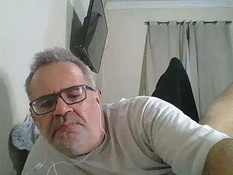 DockTVXXX online show from January 15, 2026, 2:05 am