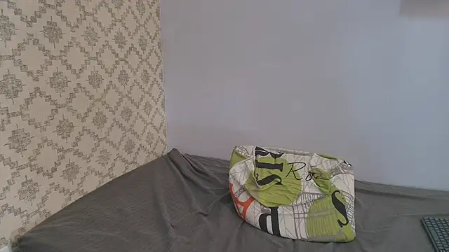 Chantal taylor  online show from February 18, 2025, 6:15 pm