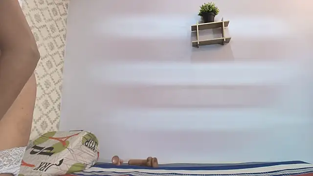 Chantal taylor  online show from February 25, 2025, 12:03 pm