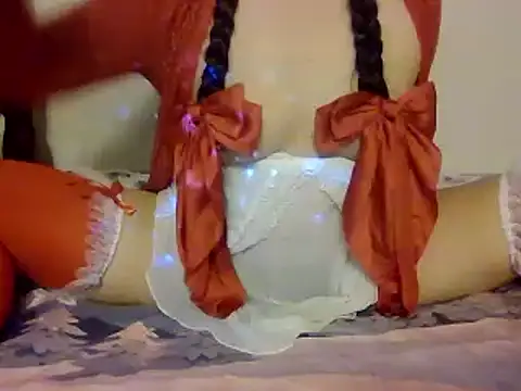 Snapshot of asialovedoll chatting on December 16, 2024, 11:18 pm asialovedoll online show from December 16, 2024, 11:18 pm